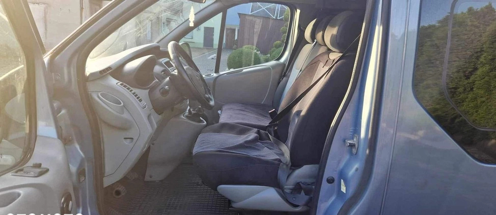 Renault Trafic cena 36999 przebieg: 442000, rok produkcji 2013 z Sieradz małe 79